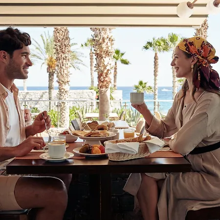Ikaros Beach, Luxury & Hotel 5*