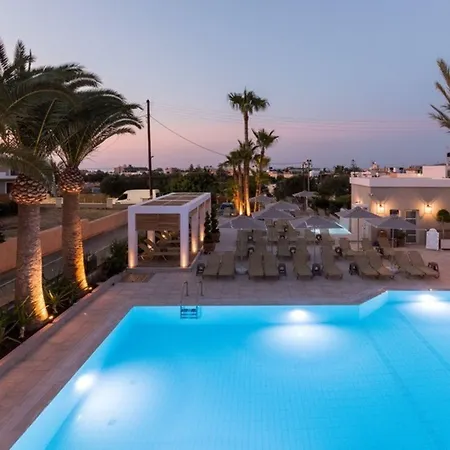 Dedalos Hotel 3*
