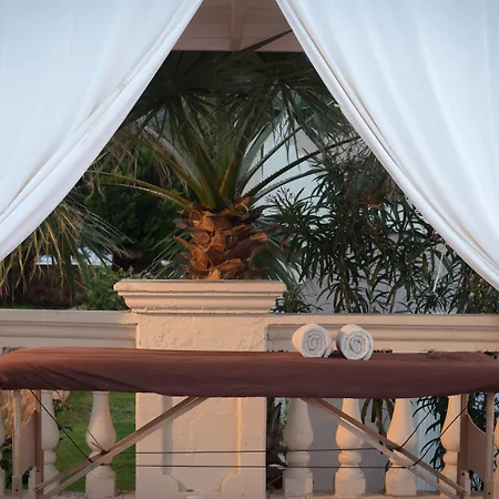 Notos Heights & Aparthotel Malia