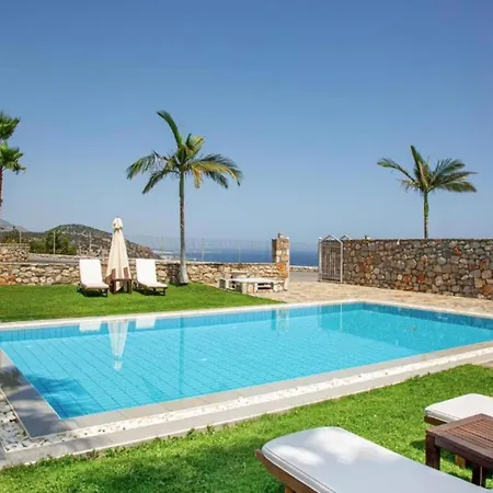 The Noverian Scenic Crete 5 Star Hilltop & Hotell 5*