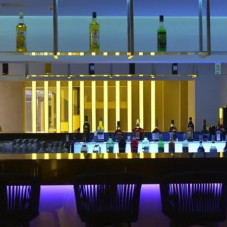 Carolina Mare Hotel 4*