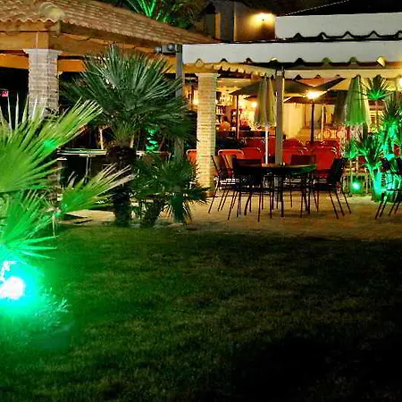 Aparthotel Bella Elena By Estia 3*