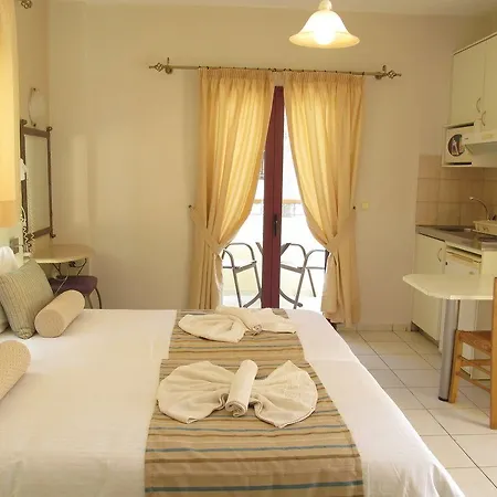 Bella Elena By Estia Aparthotel 3*