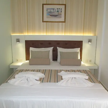 Bella Elena By Estia Aparthotel