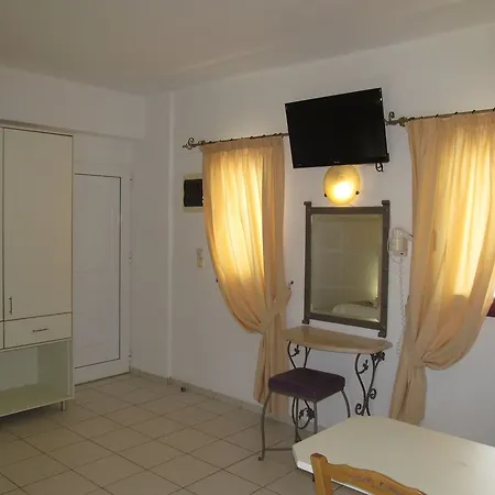 Bella Elena By Estia Aparthotel 3*