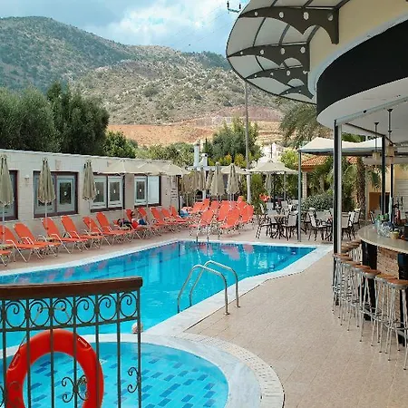 Bella Elena By Estia Aparthotel