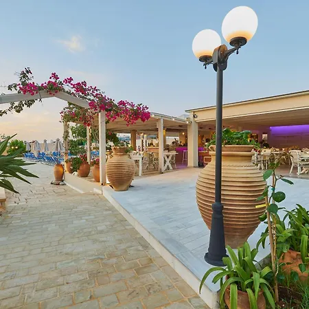 Golden Bay 3*