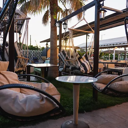 Philoxenia & Aparthotel Malia