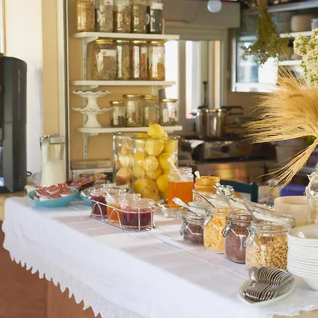Golden Bay Aparthotel Malia