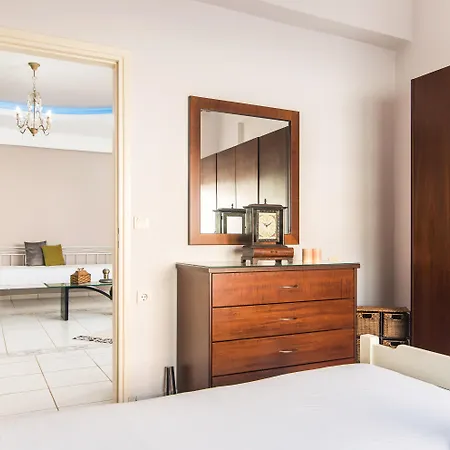 Yiannis Manos Appart hôtel