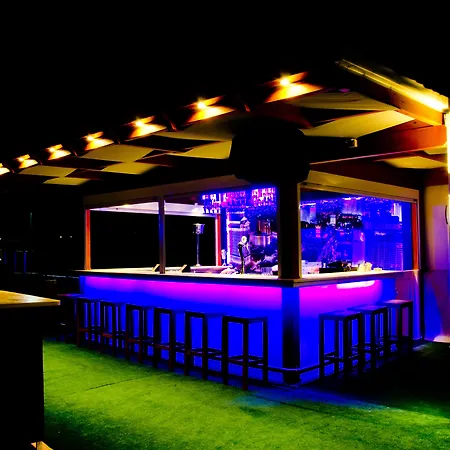 Yiannis Manos 3*