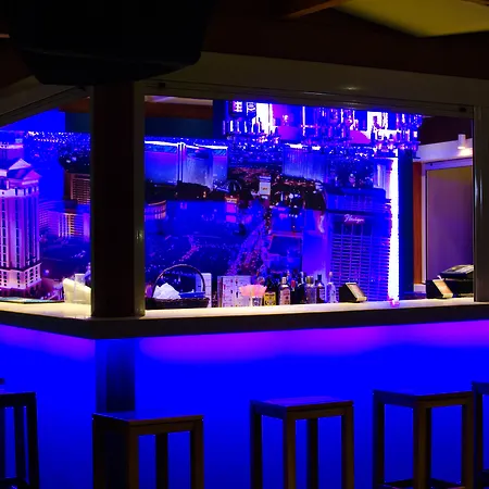 Aparthotel Yiannis Manos