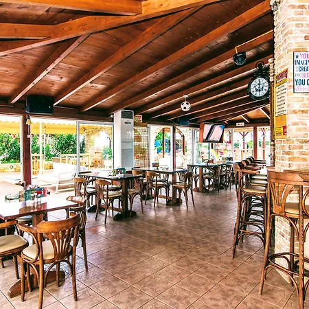 Yiannis Manos 3* Malia