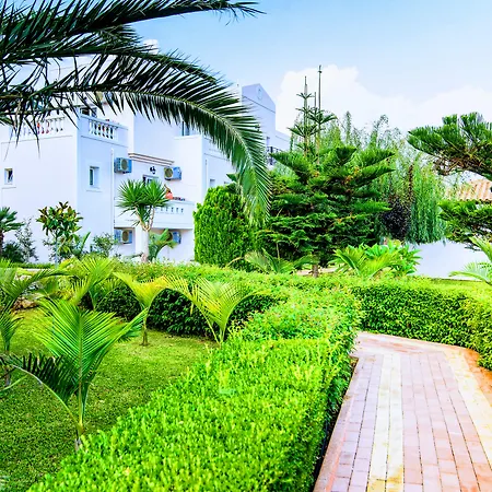 Aparthotel Yiannis Manos 3*
