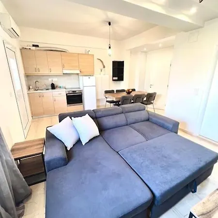 Yela Apartment Malia (Crete)