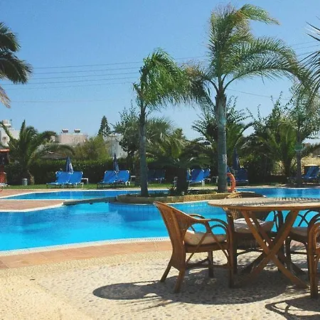 Aparthotel Parthenis & Malia