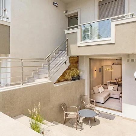 Infinity Luxury Apartment