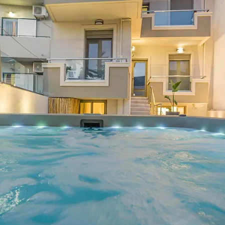 Infinity Luxury Apartment *