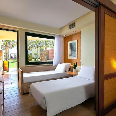Sirens Beach&village 4*