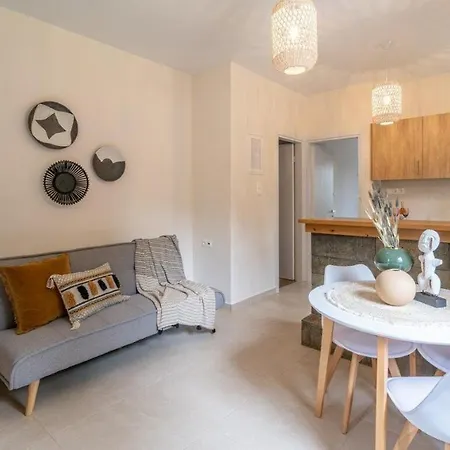 Apartment Retreat In Malia (Crete)