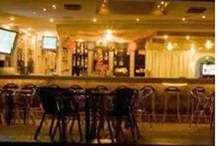 Nikos Hotel