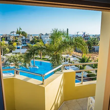 Parthenis & Aparthotel 3*