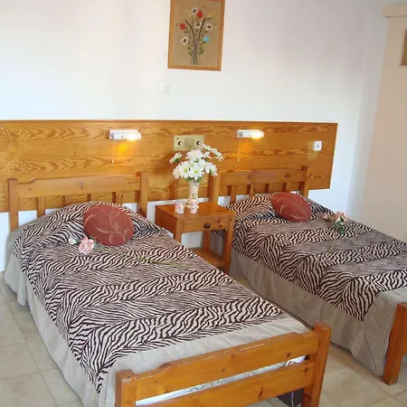 Arkadi Hotel