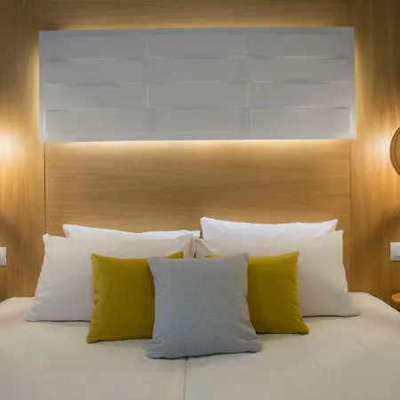 Sunshine Boutique Hotell 3*