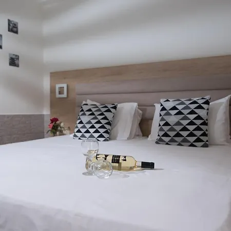 Appart hôtel Vagelis 2*