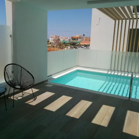 Meropi Aqua Suites Hotel 4*
