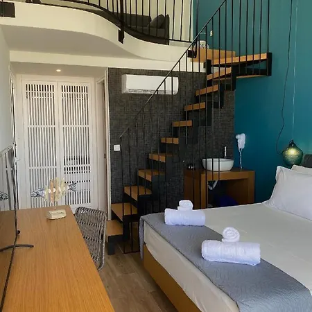 Meropi Aqua Suites Hotel 4*