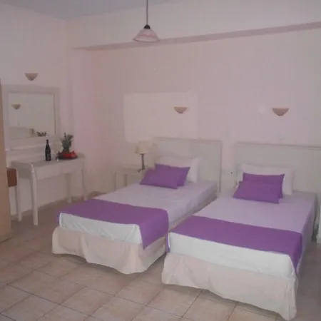 Summer Dreams Malia