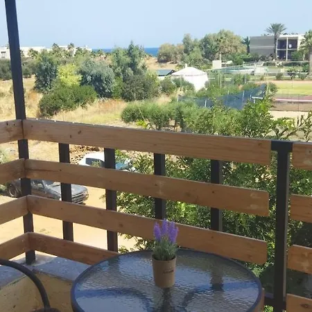 Hotel Cleo 250m From The Malia (Crete)