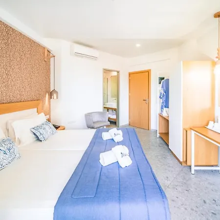 Aeolos 3*