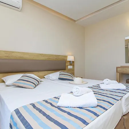 Aparthotel Theo Star Malia (Crete)