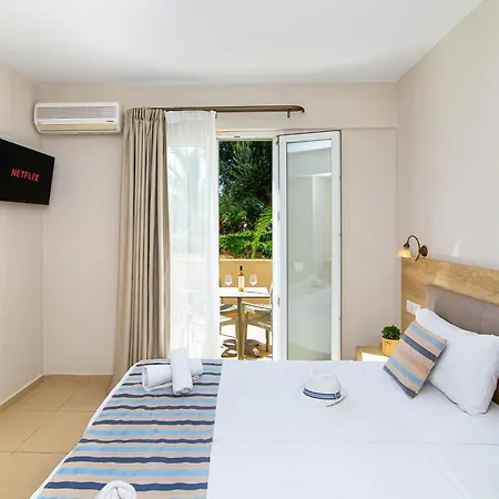 Theo Star Aparthotel