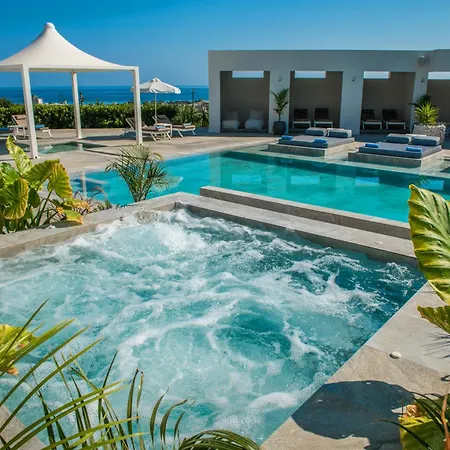 Matheo & Hotel 4*