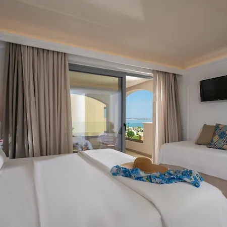Parthenis Beach, By The Sea Aparthotel