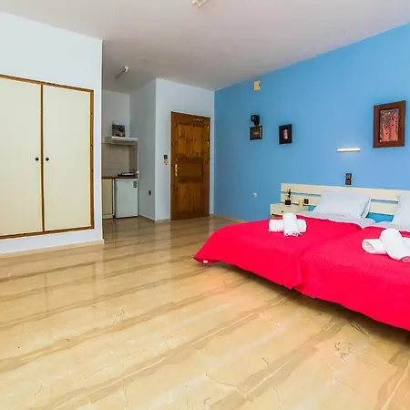 Apartment Lotus Studios