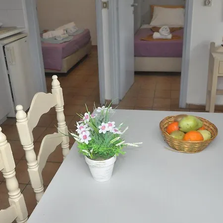 Minoa Sun Hotell 2*