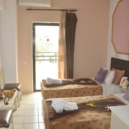 Hotell Minoa Sun 2*