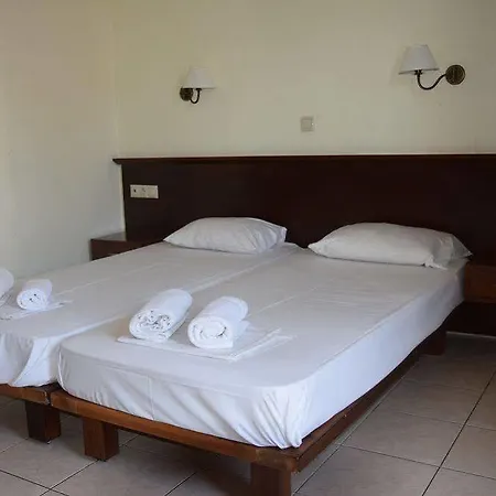 Vagelis Hotel 2*