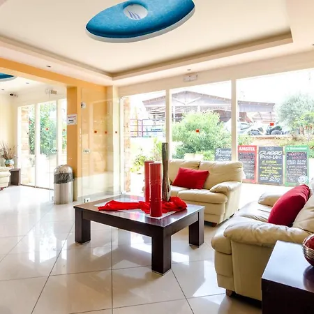 Aparthotel Stonewell *