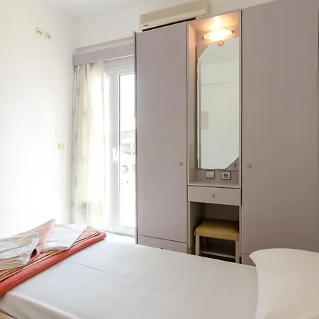 Stonewell Aparthotel Malia (Crete)