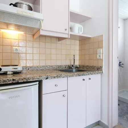 Stonewell Aparthotel *
