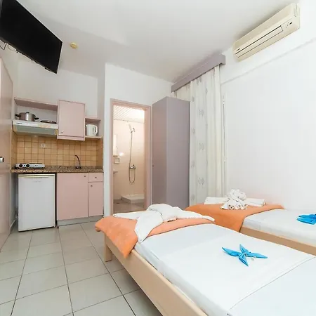 Aparthotel Stonewell *